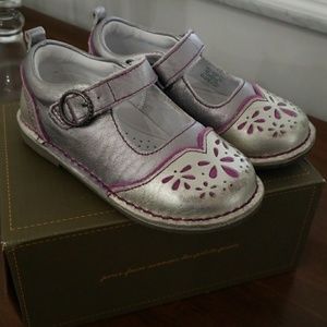 Stride Rite Vivien Silver Mary Jane Shoe 9W